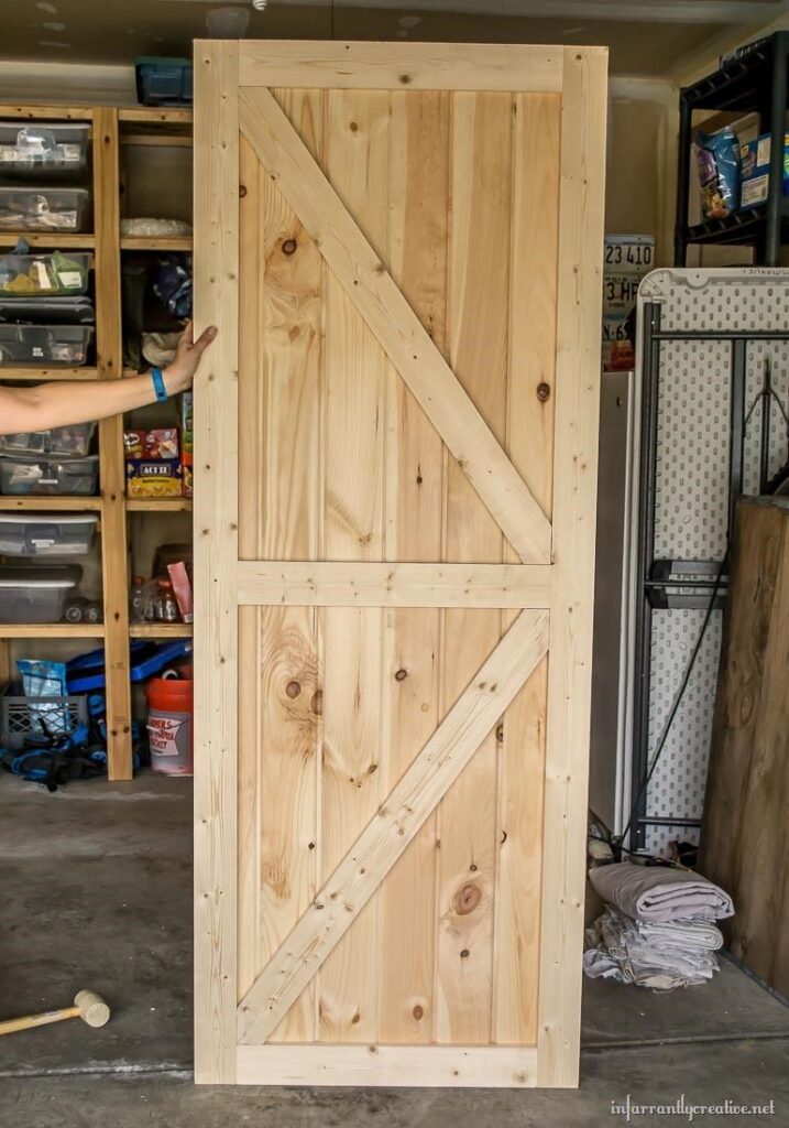 DIY Guide to Building an Interior Barn Door: Step-by-Step Tutorial ...