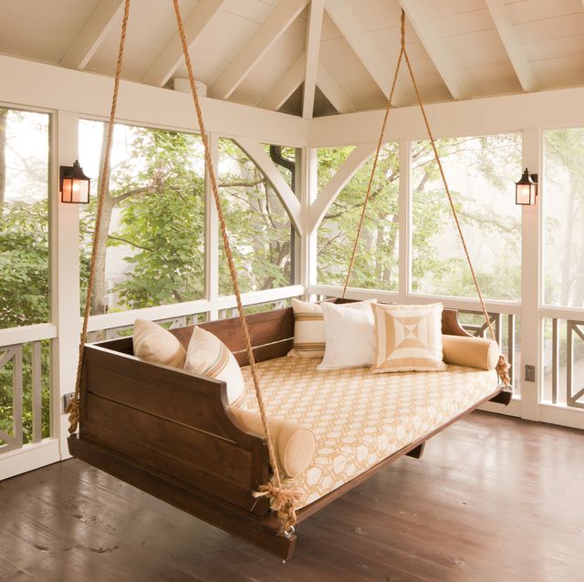 Step-by-Step Guide to Building a Cozy Swing Bed for Your Outdoor Space