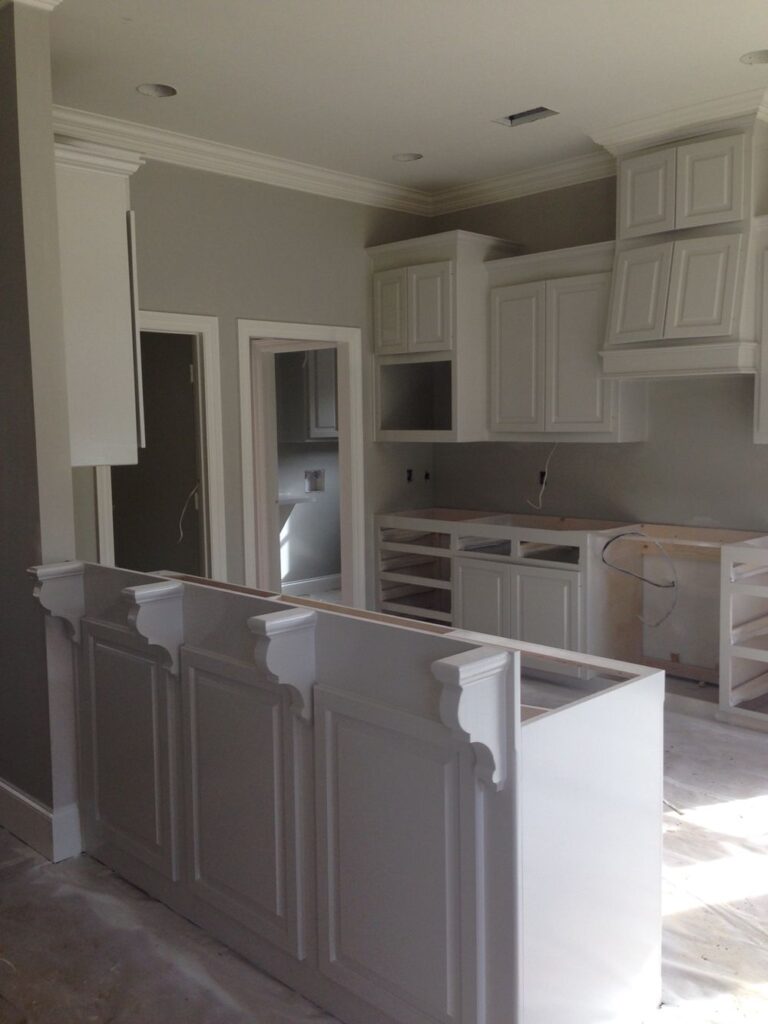 Edgecomb Gray Walls with Cabinets in Complementary Colors