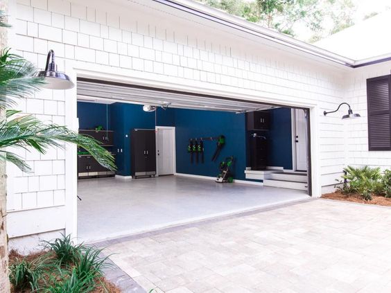 Transform Your Garage with These Interior Paint Colors