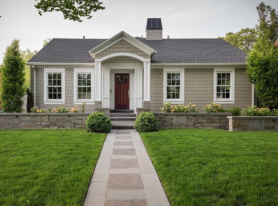 Home's Exterior with Stunning Revere Pewter Color Scheme