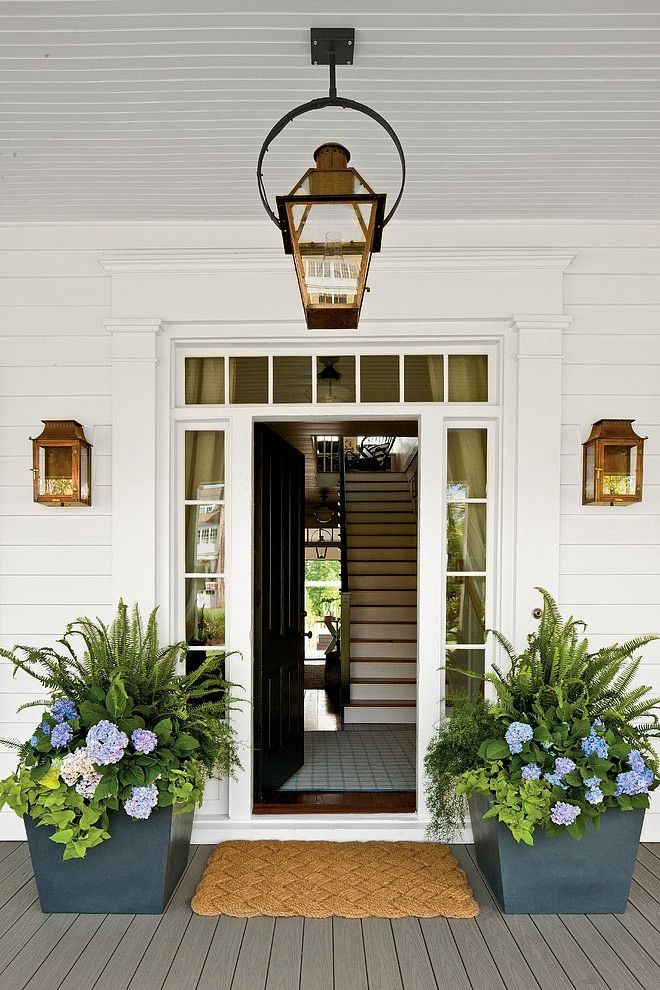 Transform Your Outdoor Space with Joanna Gaines' Exterior Lighting Ideas | HOME CABINET EXPERT