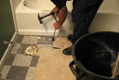 How to Remove Tile Floors