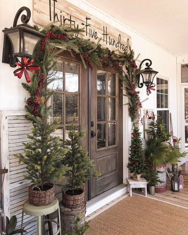 What Christmas Ideas Can Delight Your Front Porch In 2024 HOME   Christmas Front Porch Ideas 2 