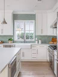 Kitchen Backsplash Ideas with White Cabinets