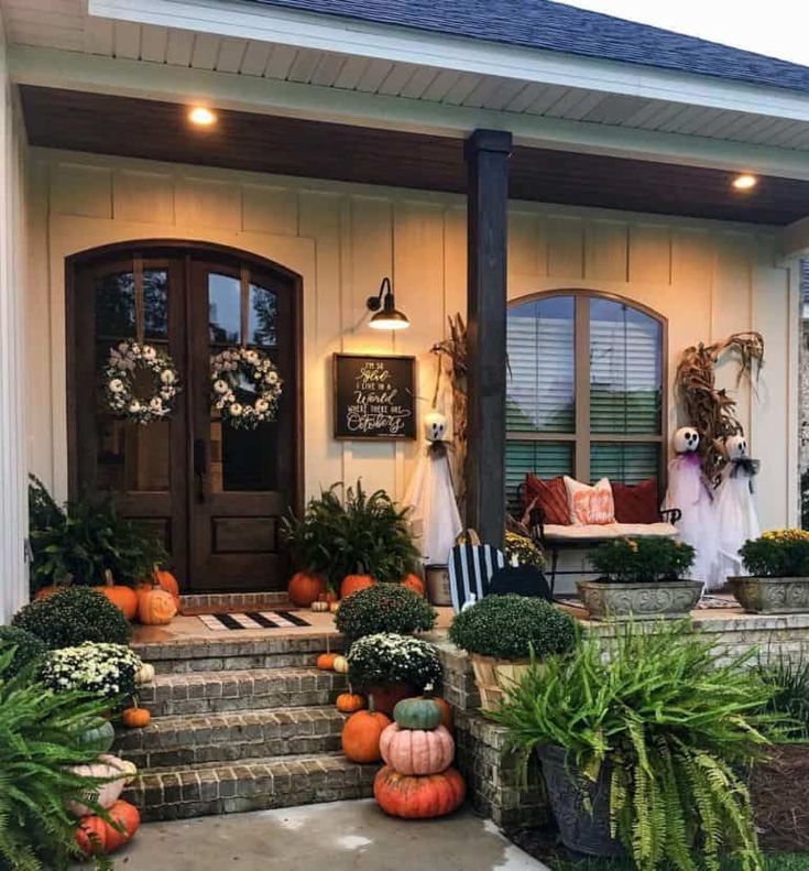 Gorgeous Fall Front Porch Ideas